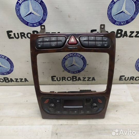 Накладка центральной консоли Mercedes W463