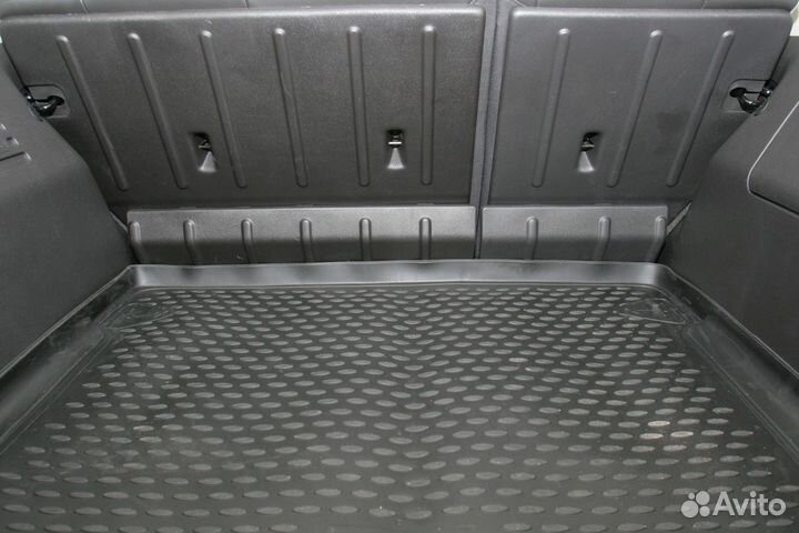 Коврик в багажник Hummer H3 2005