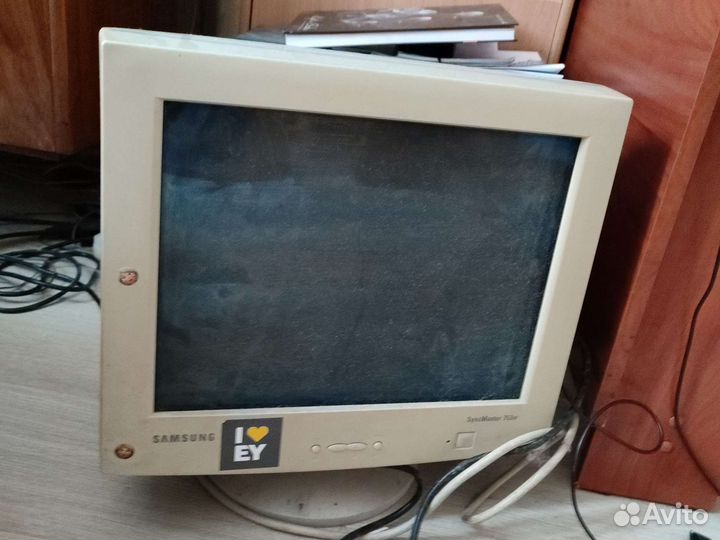 Монитор samsung syncmaster 753DF