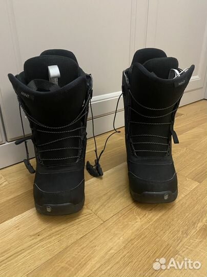 Сноубордические ботинки burton mint 38