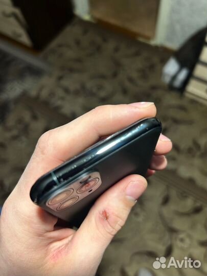 iPhone 11 Pro, 64 ГБ