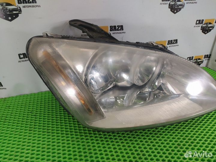 Фара передняя правая R Ford C-Max