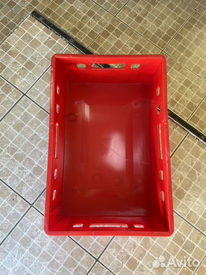 Ящик пластиковый