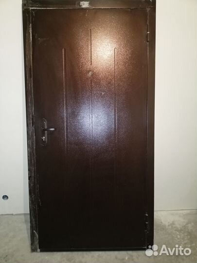 Дверь входная железная бу