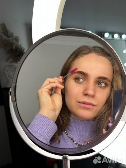 Ресницы и брови