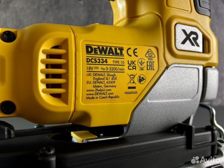 Аккумуляторный лобзик DeWalt DCS334 Евро 18В Чехия