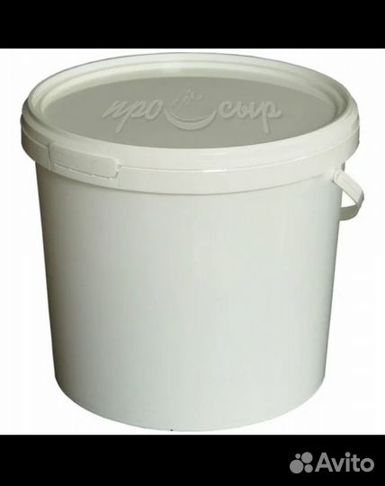 Пластиковое ведро 10л с крышкой