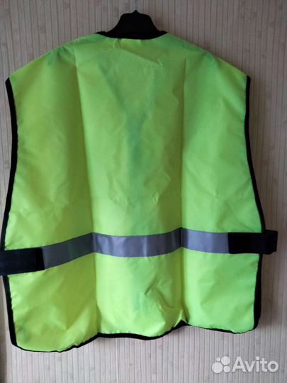 Жилет с светоотражающими вставками