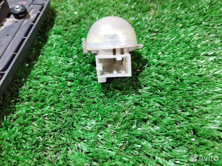 Плафоны Ниссан Максима а32