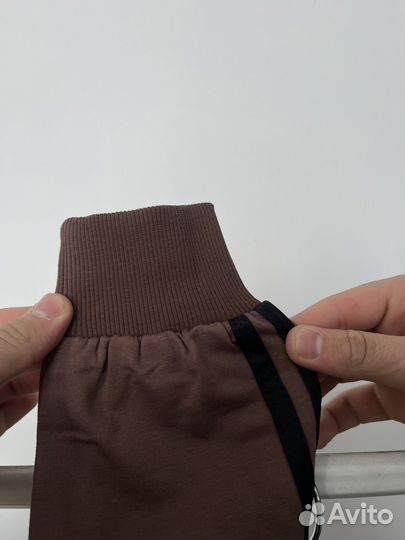 Спортивный костюм adidas