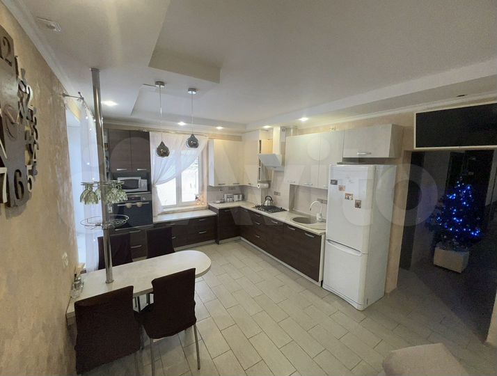 Дом 92,8 м² на участке 4 сот.