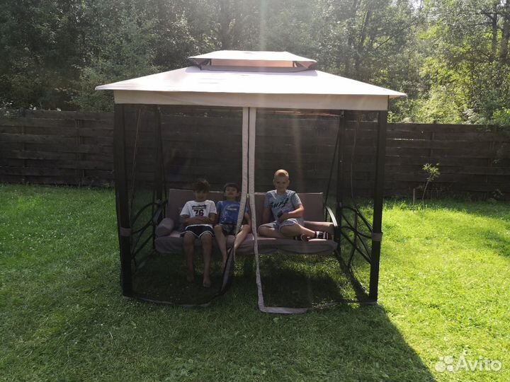 Новые садовые качели беседка Ливерпуль
