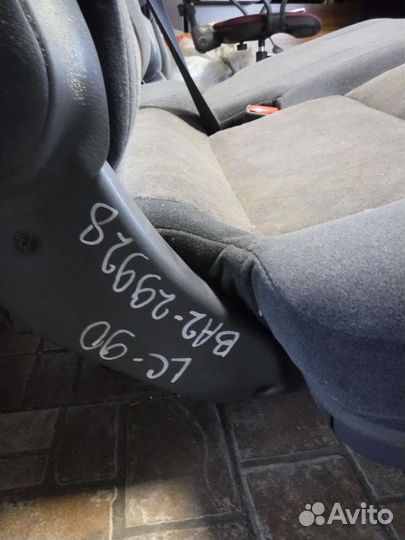 Сиденье заднее (диван) Toyota Land Cruiser Prado