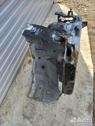 Лонжерон правый Renault Fluence 2011-2016