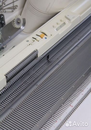 Вязальная машина Riccar RK707 (silver reed sk 280)