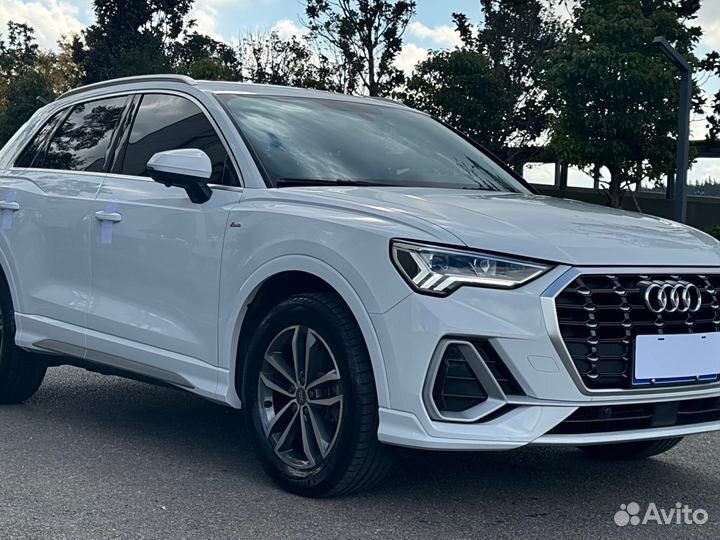 Audi Q3 1.4 AMT, 2021, 33 000 км