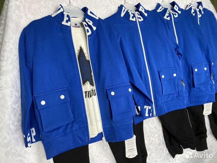 Костюм тройка новый для мальчика 110см, 116, 128