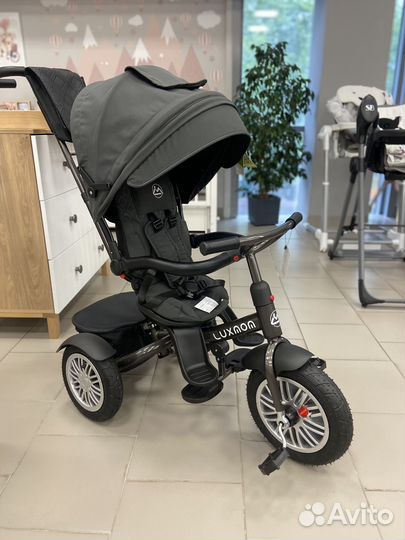 Велосипед с родительской ручкой luxmom