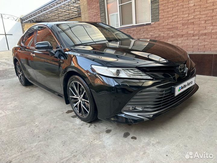 Toyota Camry 2.5 AT, 2019, 112 000 км