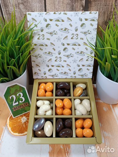 Подарочный набор для мужчины: орехи сладости