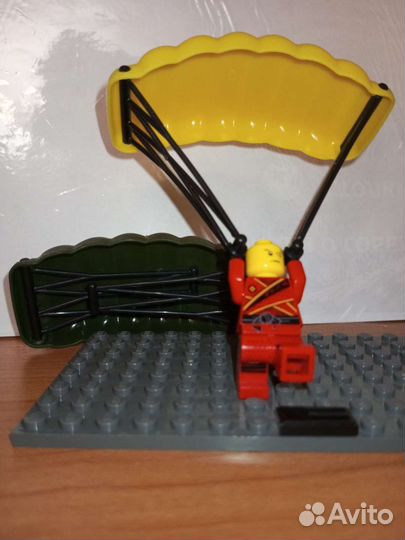 Lego оружие для минифигурок