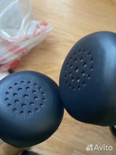 Беспроводные наушники