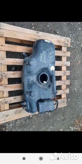 Бензобак на chevrolet spark 96462723