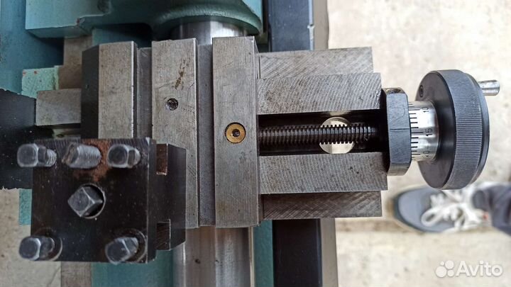 Токарный станок 