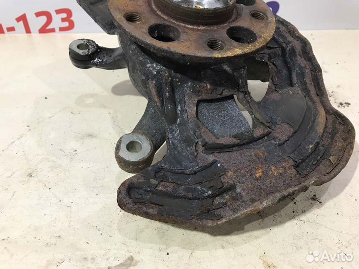 Ступица задняя левая Mercedes Gla180 X156 270.910