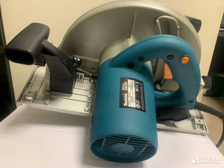 Дисковая пила Makita 5903R