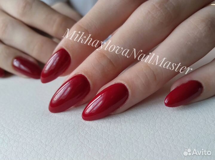 Маникюр,педикюр