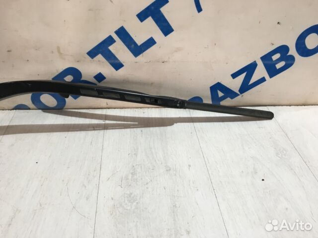 Поводок дворника jaguar XF 3.0 ат aj30