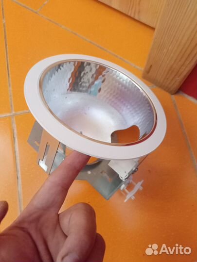 Светильник профессиональный Layrton DLS 113