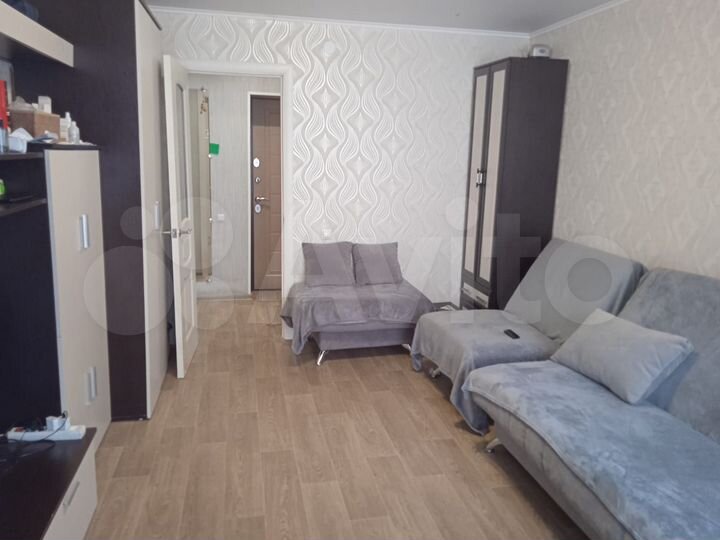 2-к. квартира, 48 м², 1/3 эт.