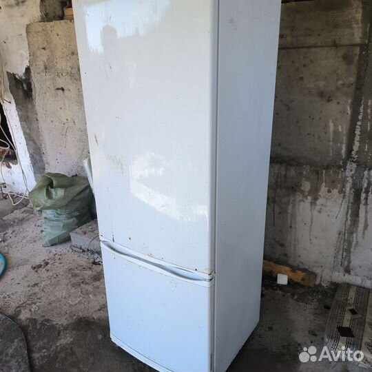 Холодильник