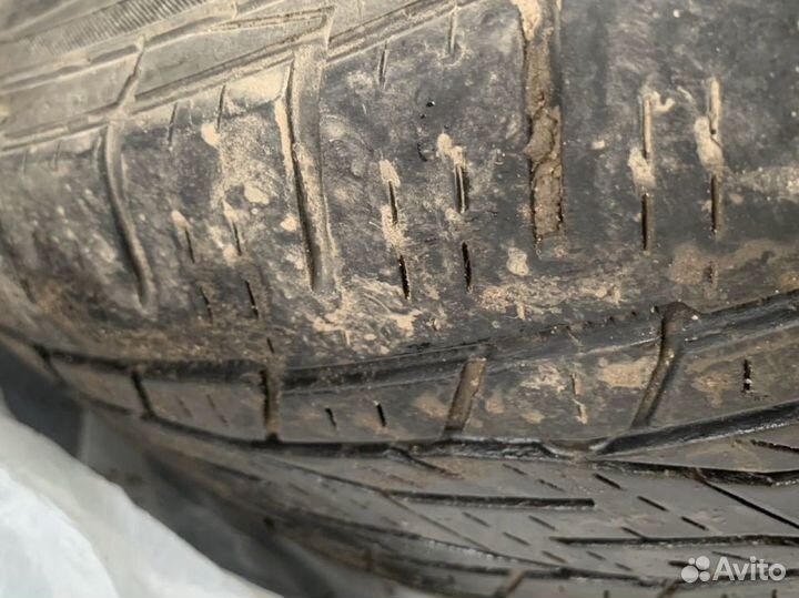 Continental ContiCrossContact LX2 215/60 R17