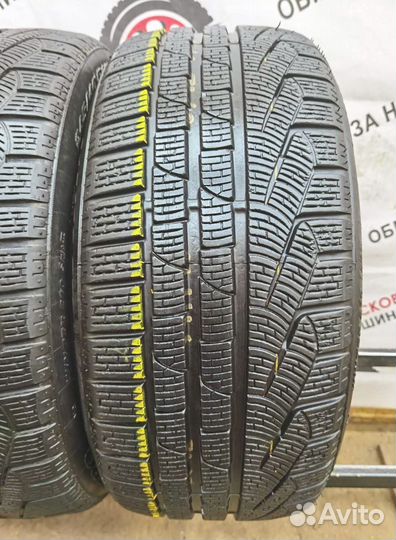 Pirelli Winter Sottozero 210 245/40 R18 108W