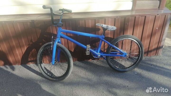 Велосипед BMX GT