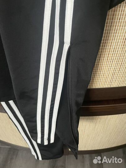 Спортивный костюм adidas для мальчика рост 158-170