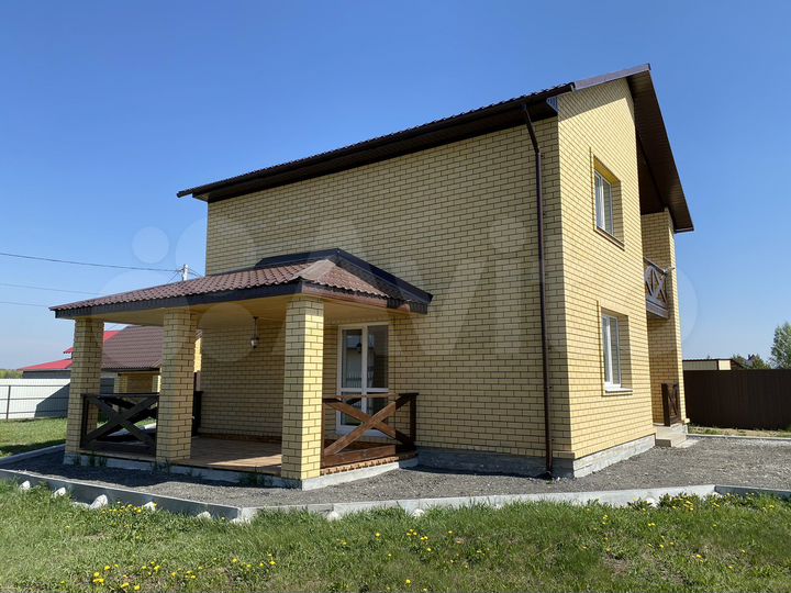 Коттедж 147,5 м² на участке 10 сот.