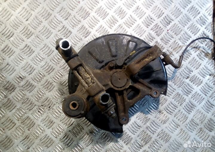 Кулак (ступица) задний левый Kia Cerato