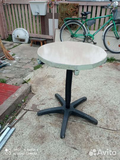 Столы для летнего кафе