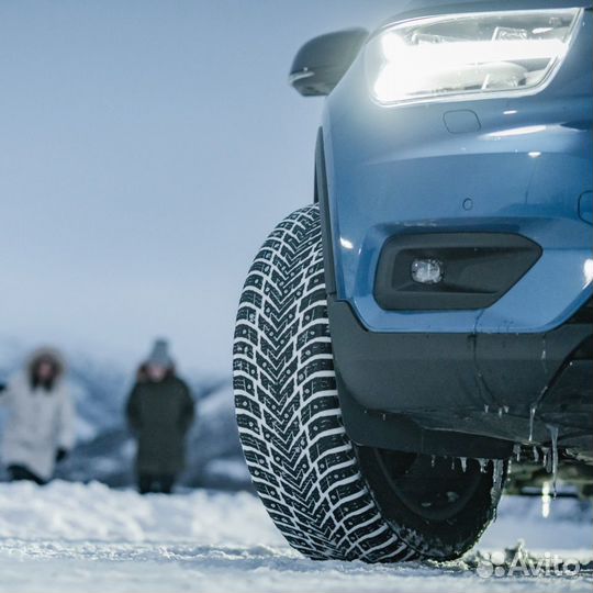 Nokian Tyres Hakkapeliitta 10p SUV 275/45 R21 110T