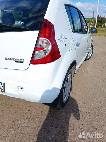 Renault Sandero 1.6 МТ, 2011, 194 000 км