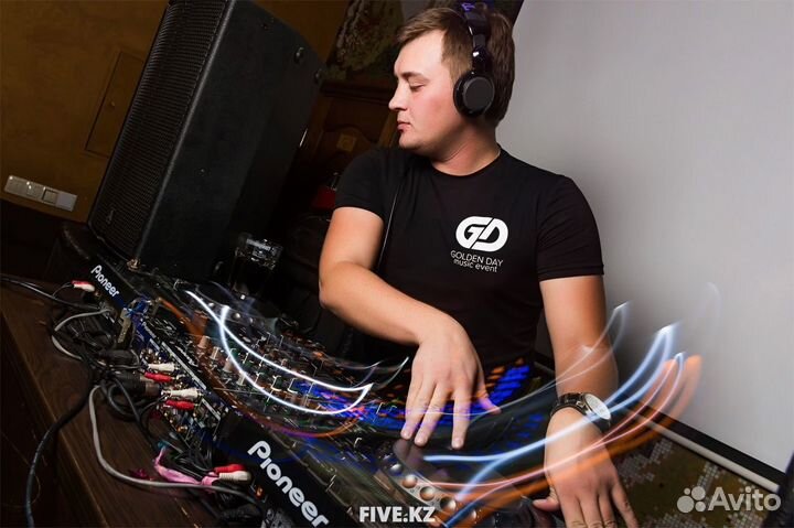 Услуги Dj, Dj, Диджей, Диджей с оборудованием