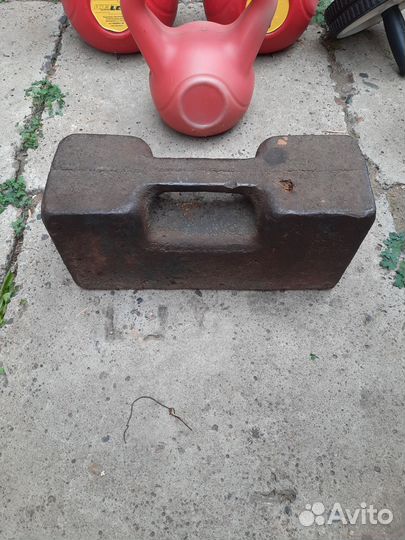 Гиря на 8кг,6кг и на 30кг, ролик для пресса