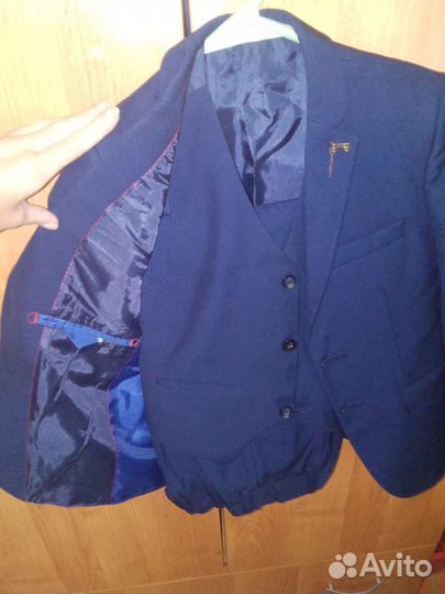 Школьный костюм для мальчика 128-134 синий