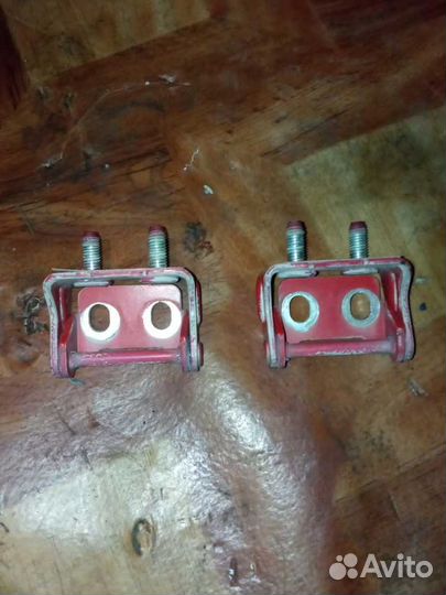 Петля крышки багажника Chevrolet Lacetti