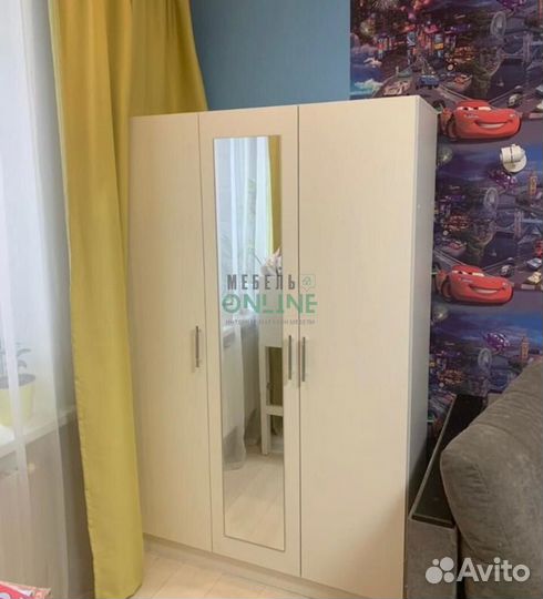 Шкаф распашной новый