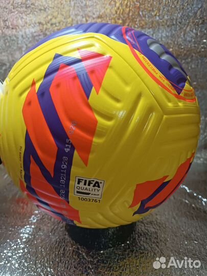 Футбольный мяч nike flight профессиональный 5 и 1р